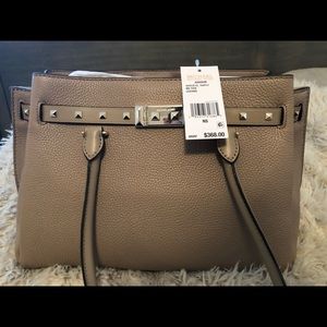 Michael Kors Beige Truffle Addison Med Tote